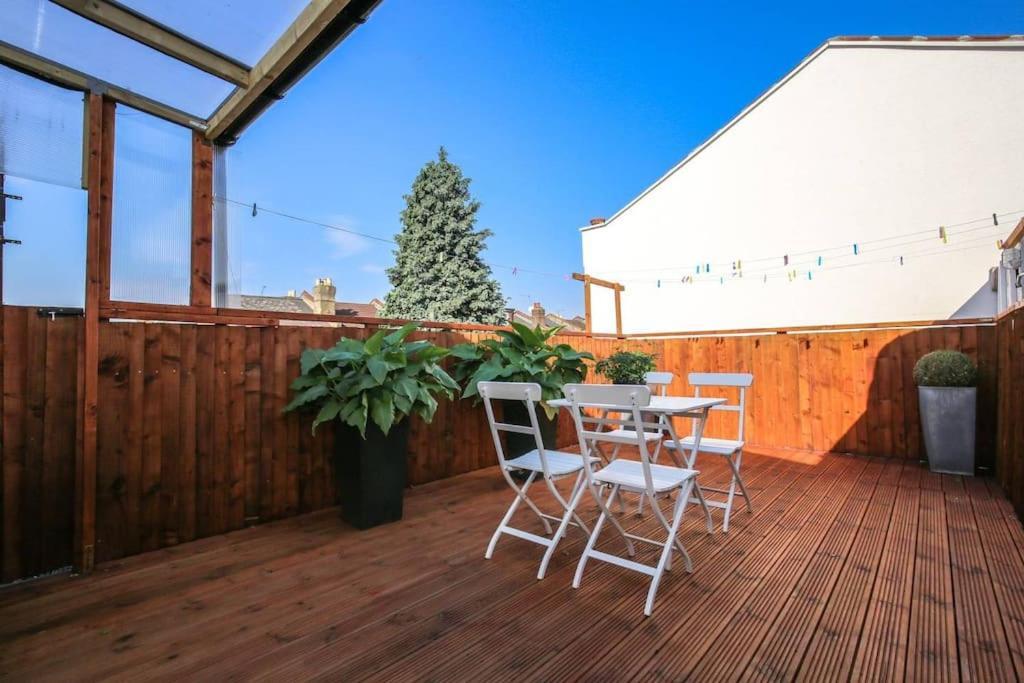 Large Modern Apartment With Garden Sleeps 10 Guests Londres Extérieur photo